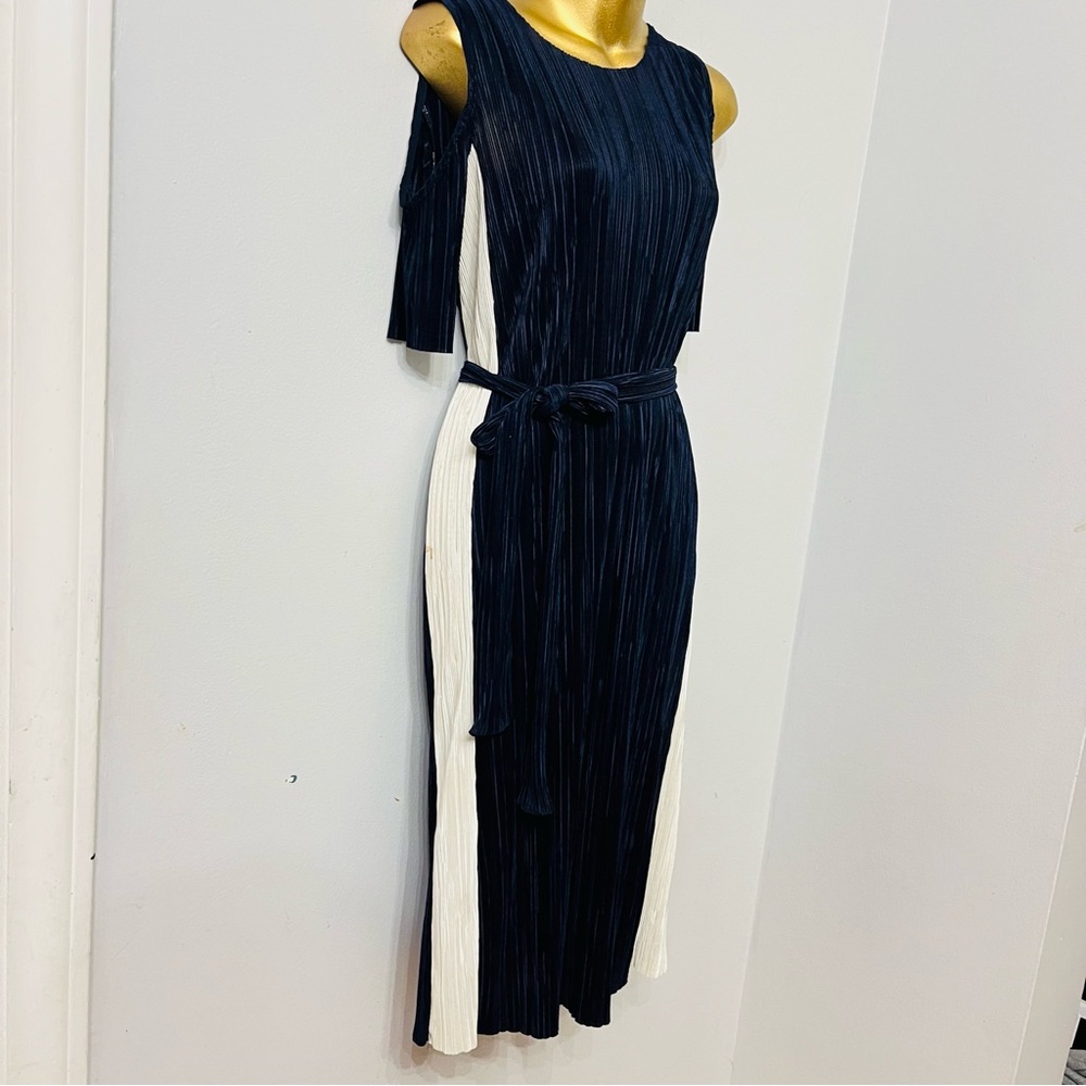 Topshop Pleated Midi Dress – Navy Cream Colorblock Tie Waist – Size 6 - Picture 3 of 6